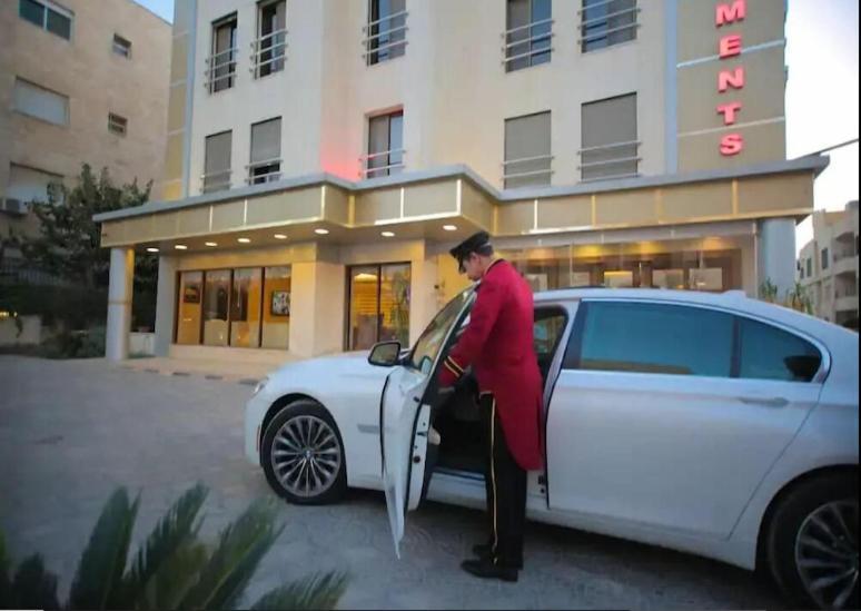 Lancaster Hotel Apartments Dahiet Alrasheed Amman Exterior foto